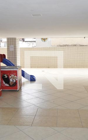 Apartamento à venda com 75m², 2 quartos e 1 vagaÁrea comum