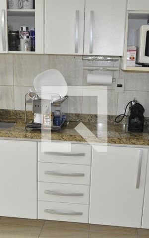Apartamento à venda com 75m², 2 quartos e 1 vagaCozinha 