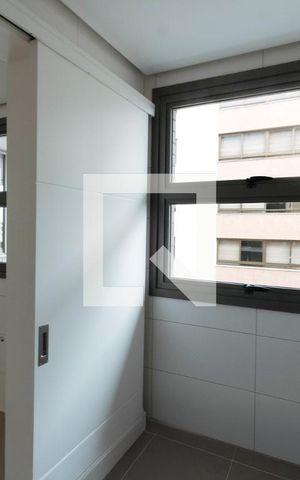 Apartamento à venda com 120m², 3 quartos e 2 vagas Apartamento à venda com 120m², 3 quartos e 2 vagasÁrea de Serviço