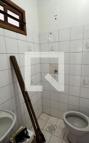 Casa para alugar com 350m², 3 quartos e 6 vagas Casa para alugar com 350m², 3 quartos e 6 vagasBanheiro 3