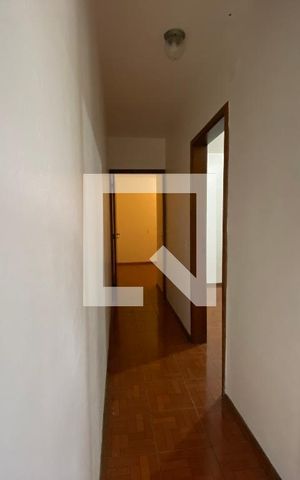 Casa para alugar com 350m², 3 quartos e 6 vagas Casa para alugar com 350m², 3 quartos e 6 vagasCorredor