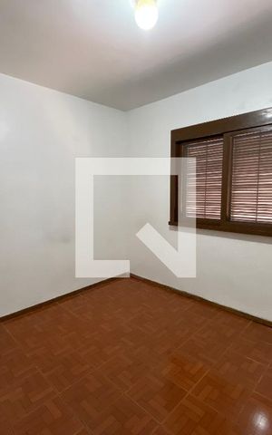 Casa para alugar com 350m², 3 quartos e 6 vagas Casa para alugar com 350m², 3 quartos e 6 vagasQuarto 2