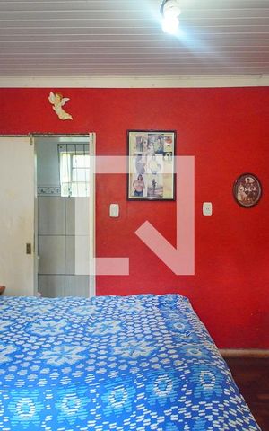 Casa à venda com 286m², 4 quartos e 2 vagas Casa à venda com 286m², 4 quartos e 2 vagassuite