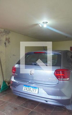 Casa à venda com 286m², 4 quartos e 2 vagas Casa à venda com 286m², 4 quartos e 2 vagasgaragem 1