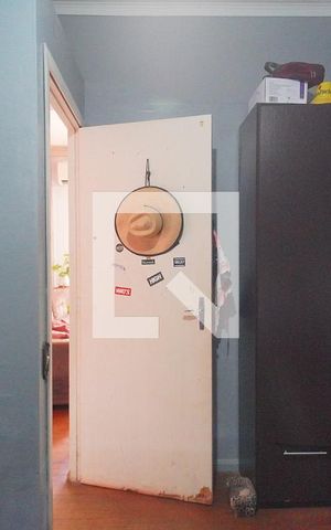 Casa à venda com 286m², 4 quartos e 2 vagas Casa à venda com 286m², 4 quartos e 2 vagasQuarto 3