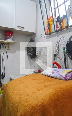 Casa à venda com 286m², 4 quartos e 2 vagas Casa à venda com 286m², 4 quartos e 2 vagasÁrea de Serviço