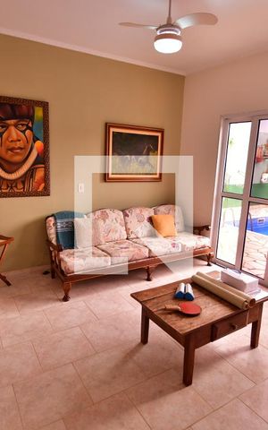 Casa à venda com 360m², 7 quartos e 4 vagasEdicula