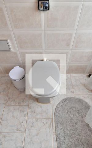 Casa à venda com 360m², 7 quartos e 4 vagasBanheiro 2