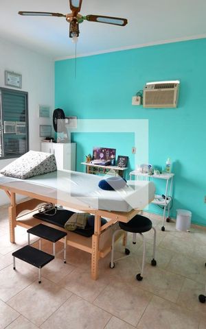 Casa à venda com 360m², 7 quartos e 4 vagasQuarto 3
