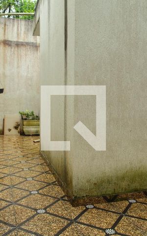 Casa à venda com 166m², 3 quartos e 4 vagasÁrea de Serviço