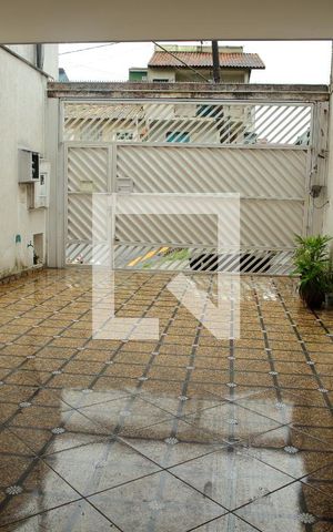 Casa à venda com 166m², 3 quartos e 4 vagasÁrea comum