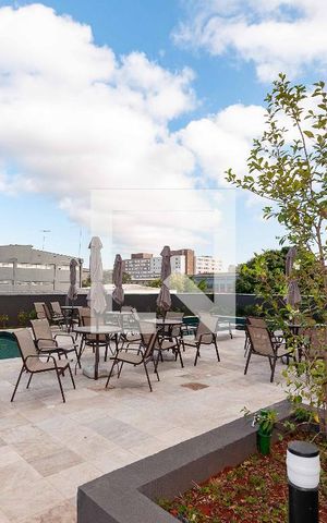 Apartamento para alugar com 25m², 1 quarto e sem vaga Apartamento para alugar com 25m², 1 quarto e sem vagaÁrea Comum - Piscina