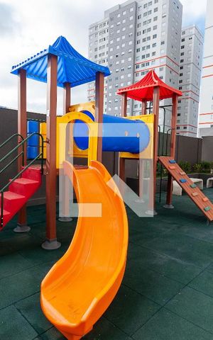 Apartamento para alugar com 25m², 1 quarto e sem vaga Apartamento para alugar com 25m², 1 quarto e sem vagaÁrea Comum - Playground