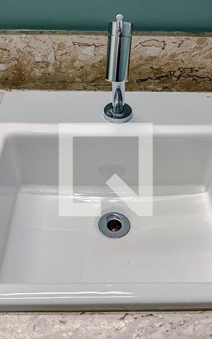 Apartamento para alugar com 25m², 1 quarto e sem vagaBanheiro