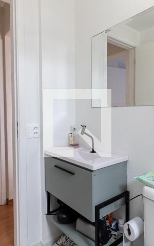 Apartamento à venda com 55m², 2 quartos e 1 vaga Apartamento à venda com 55m², 2 quartos e 1 vagaBanheiro