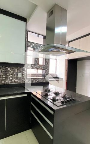 Apartamento à venda com 105m², 3 quartos e 2 vagasCozinha