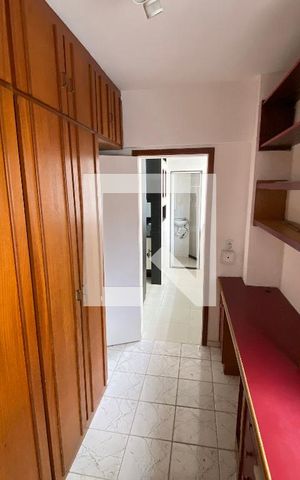 Apartamento à venda com 105m², 3 quartos e 2 vagasQuarto de Serviço