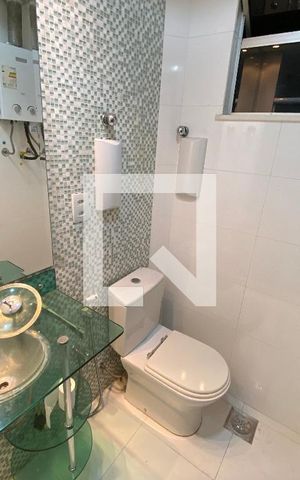 Apartamento à venda com 105m², 3 quartos e 2 vagasBanheiro Social