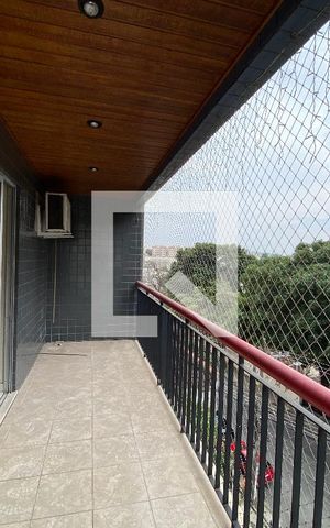 Apartamento à venda com 105m², 3 quartos e 2 vagasVaranda Quarto 3