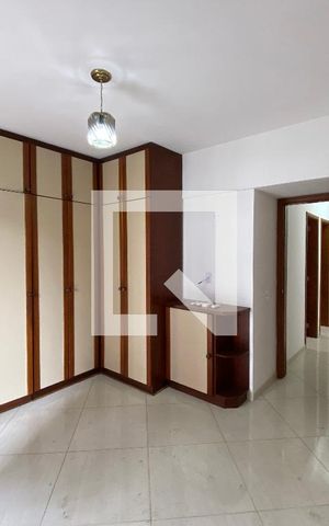 Apartamento à venda com 105m², 3 quartos e 2 vagasQuarto 3