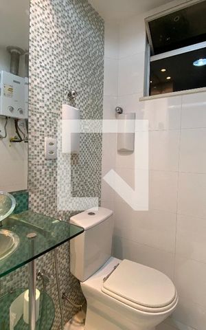 Apartamento à venda com 105m², 3 quartos e 2 vagasBanheiro Social