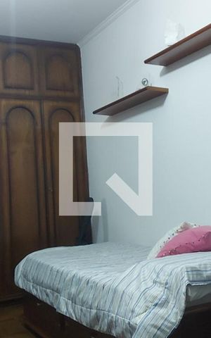 Casa à venda com 315m², 3 quartos e 2 vagas Casa à venda com 315m², 3 quartos e 2 vagasQuarto