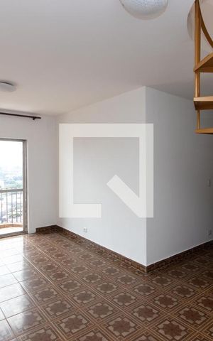 Apartamento à venda com 205m², 3 quartos e 1 vaga Apartamento à venda com 205m², 3 quartos e 1 vagaSala