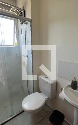 Apartamento à venda com 45m², 2 quartos e 1 vaga Apartamento à venda com 45m², 2 quartos e 1 vagaBanheiro