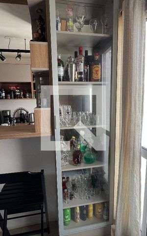 Apartamento à venda com 45m², 2 quartos e 1 vaga Apartamento à venda com 45m², 2 quartos e 1 vagaSala
