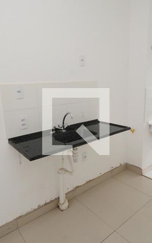 Apartamento à venda com 36m², 2 quartos e sem vagaCozinha e Área de Serviço