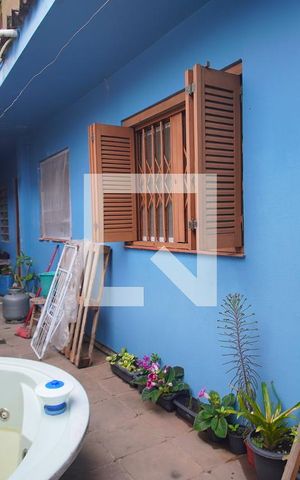 Casa à venda com 187m², 3 quartos e 2 vagas Casa à venda com 187m², 3 quartos e 2 vagasCorredor