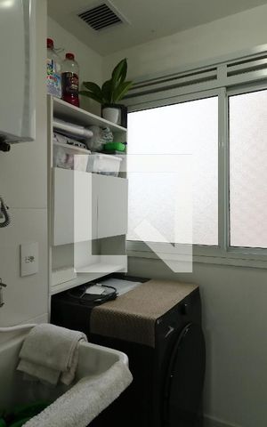 Apartamento à venda com 68m², 2 quartos e 2 vagasÁrea de Serviço