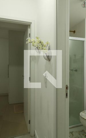 Apartamento à venda com 68m², 2 quartos e 2 vagasCorredor