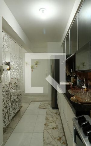 Apartamento à venda com 68m², 2 quartos e 2 vagasCozinha