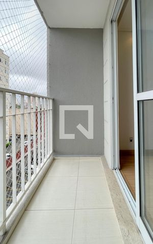 Apartamento à venda com 65m², 3 quartos e 1 vaga Apartamento à venda com 65m², 3 quartos e 1 vagaSacada
