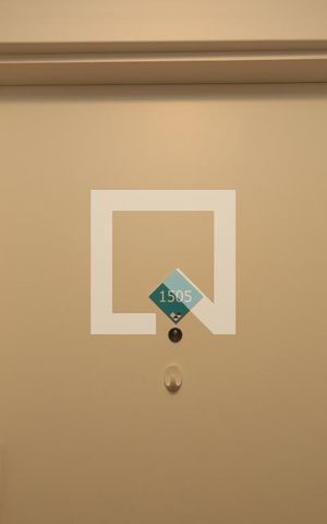 Apartamento à venda com 43m², 2 quartos e 1 vagaÁrea comum - Porta do apartamento
