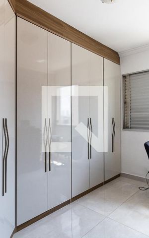 Apartamento à venda com 70m², 3 quartos e 1 vagaQuarto 2