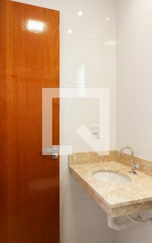 Apartamento à venda com 67m², 2 quartos e 1 vagaBanheiro Social