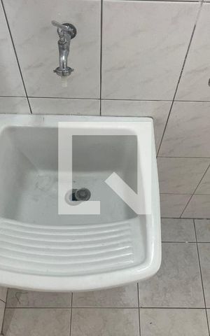 Apartamento para alugar com 35m², 1 quarto e sem vaga Apartamento para alugar com 35m², 1 quarto e sem vagaBanheiro
