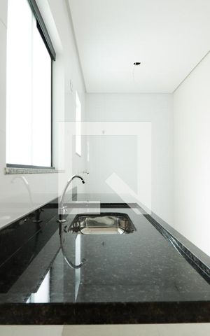 Apartamento à venda com 59m², 2 quartos e 1 vagaCozinha e Área de Serviço