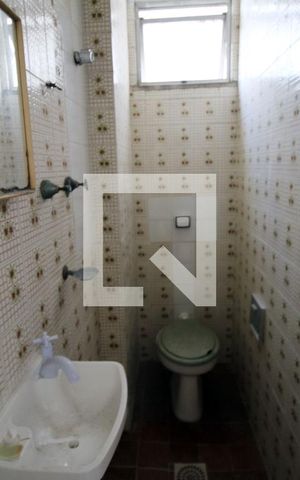 Apartamento à venda com 90m², 2 quartos e 1 vagaBanheiro de serviço