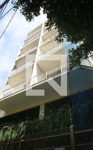 Apartamento à venda com 90m², 2 quartos e 1 vagaFachada