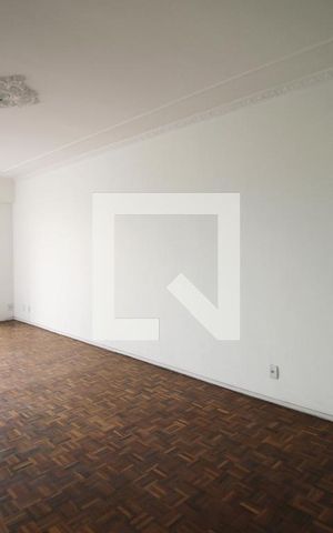 Apartamento à venda com 90m², 2 quartos e 1 vagaSala