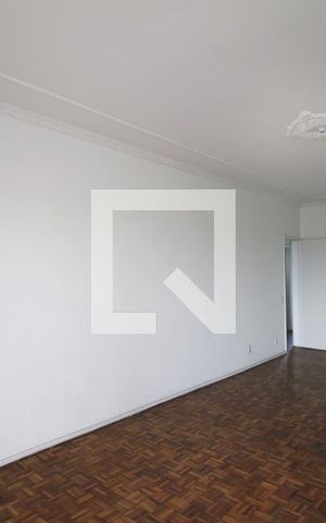 Apartamento à venda com 90m², 2 quartos e 1 vagaSala