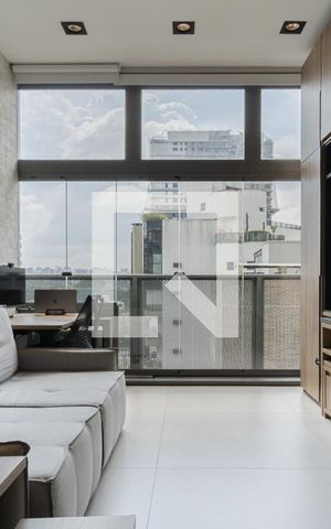 Studio à venda com 27m², 1 quarto e sem vagaSala