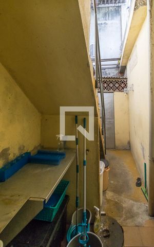Casa à venda com 75m², 3 quartos e sem vaga Casa à venda com 75m², 3 quartos e sem vagaÁrea de Serviço