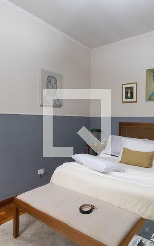 Casa à venda com 699m², 4 quartos e 3 vagas Casa à venda com 699m², 4 quartos e 3 vagasSuíte 4