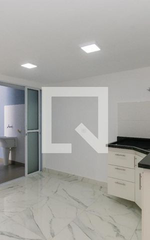 Apartamento para alugar com 46m², 1 quarto e sem vaga Apartamento para alugar com 46m², 1 quarto e sem vagaCozinha