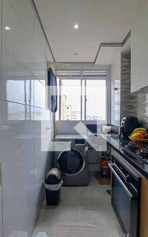 Apartamento para alugar com 42m², 2 quartos e sem vaga Apartamento para alugar com 42m², 2 quartos e sem vagaÁrea de Serviço