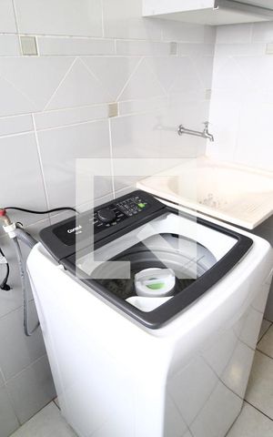 Apartamento para alugar com 68m², 2 quartos e 1 vagaÁrea de Serviço